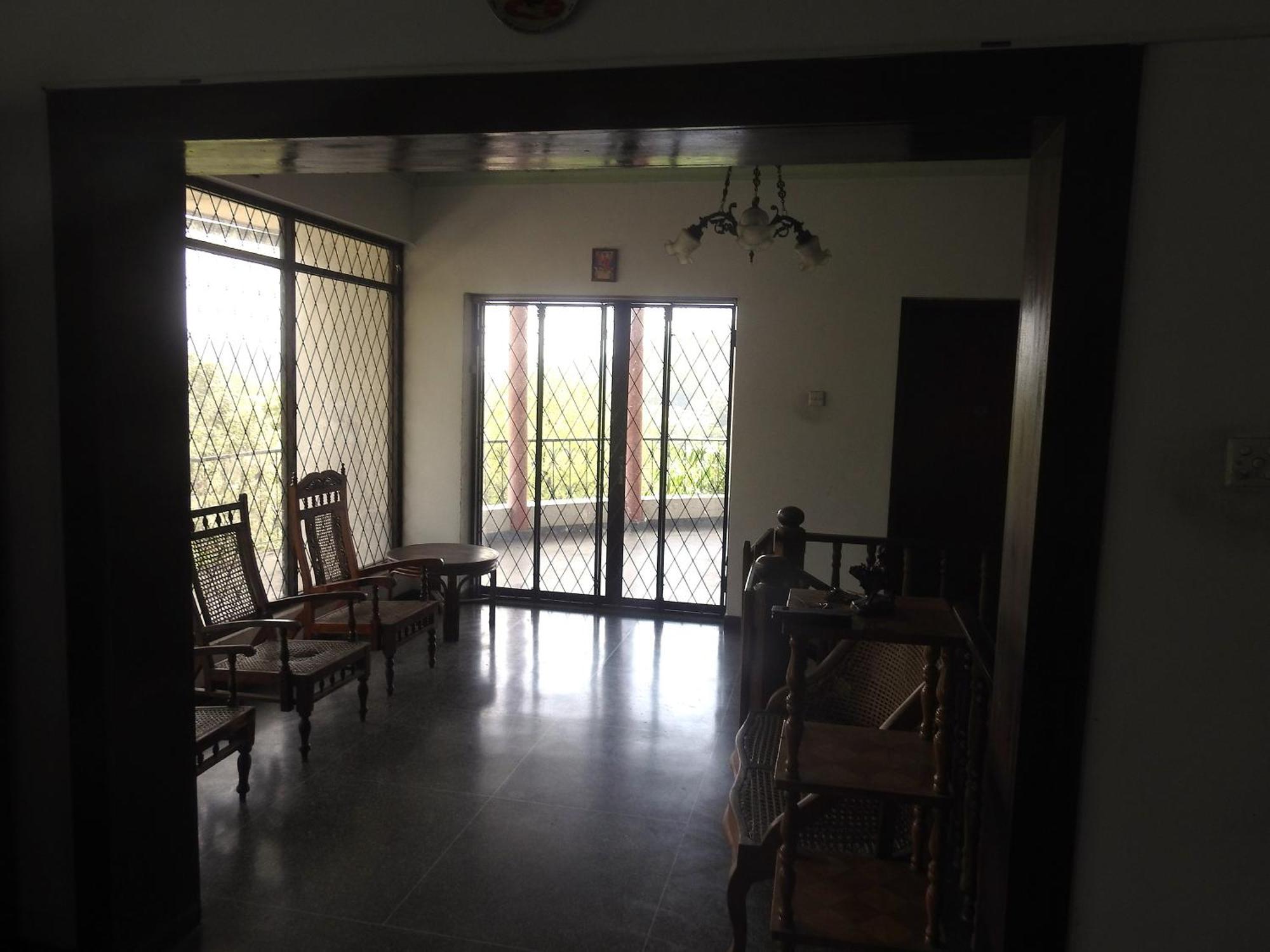 Serenity Homestay *